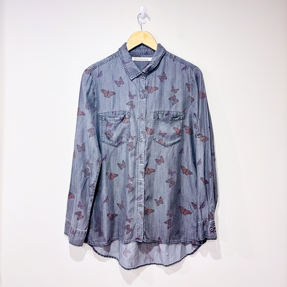 STANDARD GRACE Grey shirt with butterflies - Picture 1 of 8